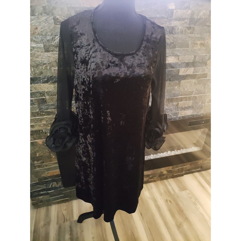 Black Nina Leonard Velour Dress Size Medium New Without Tags